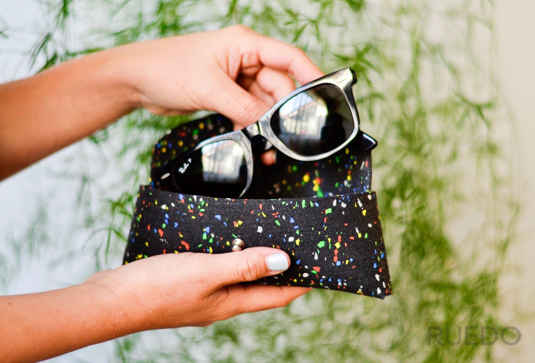 Porta Lentes  Negro-Mix