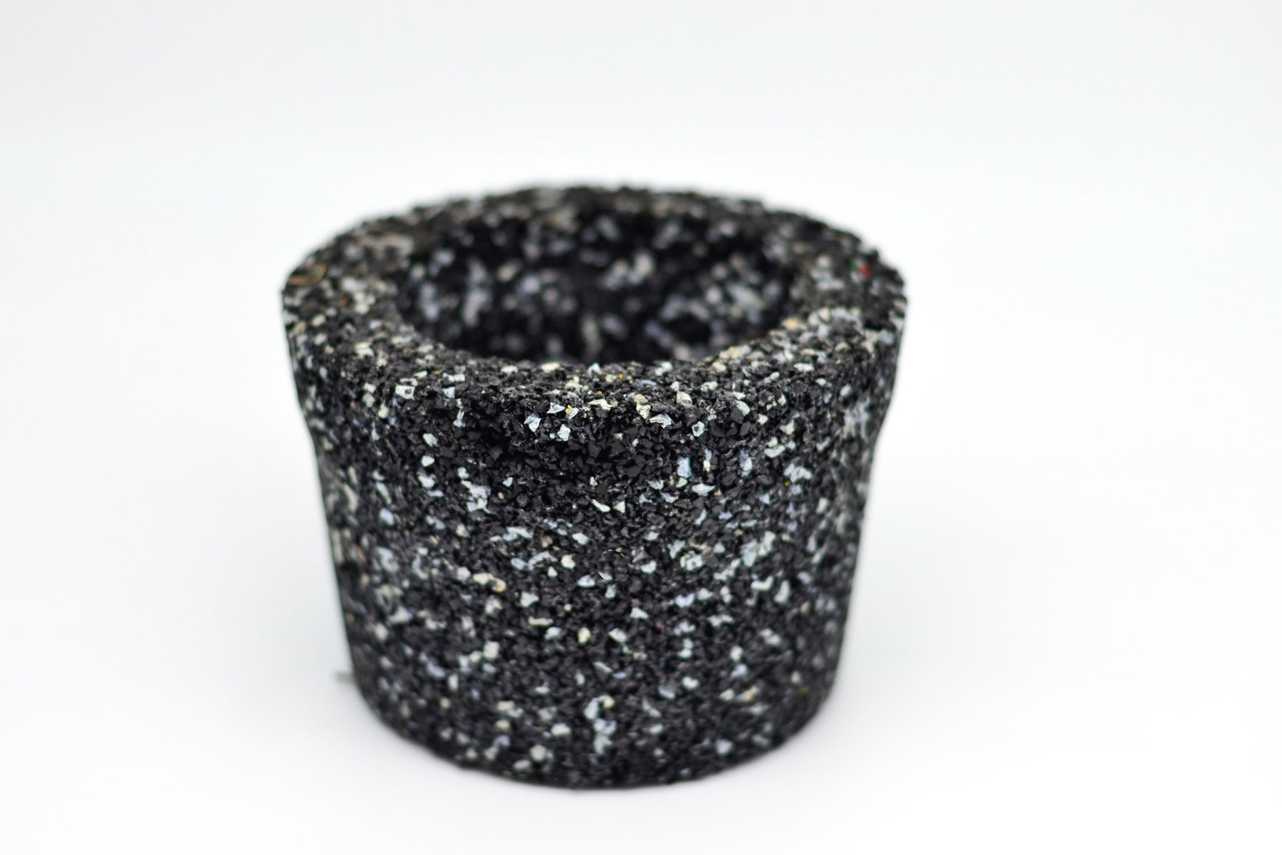 Macetero de Caucho Negro-Gris